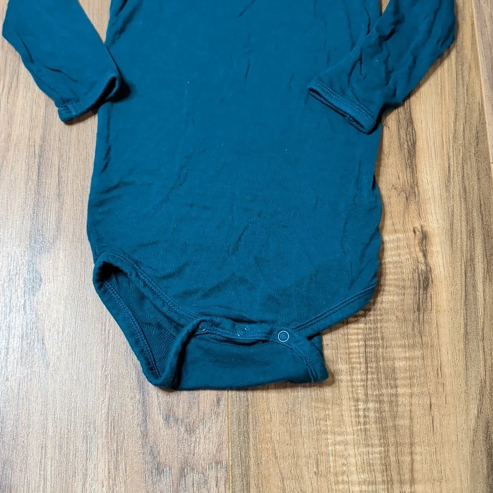 Kyte Baby Long Sleeve Body Suit Size 12-18 Months